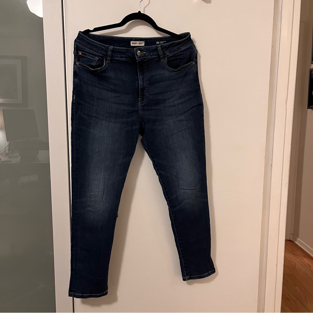 WARP + WEFT JFK Skinny Jean dark wash (indigo) 28” inseam size 12 - Picture 5 of 6
